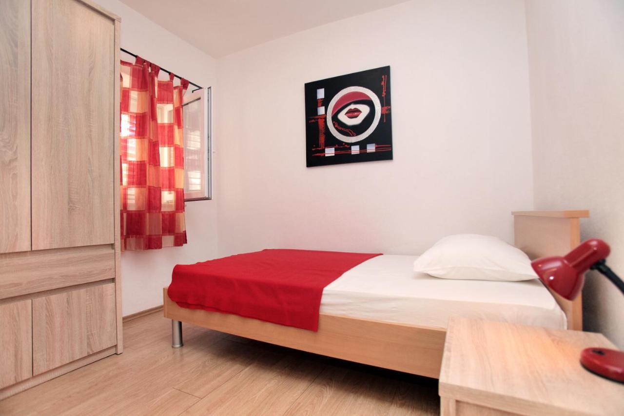 Apartments Vaska Trogir Extérieur photo