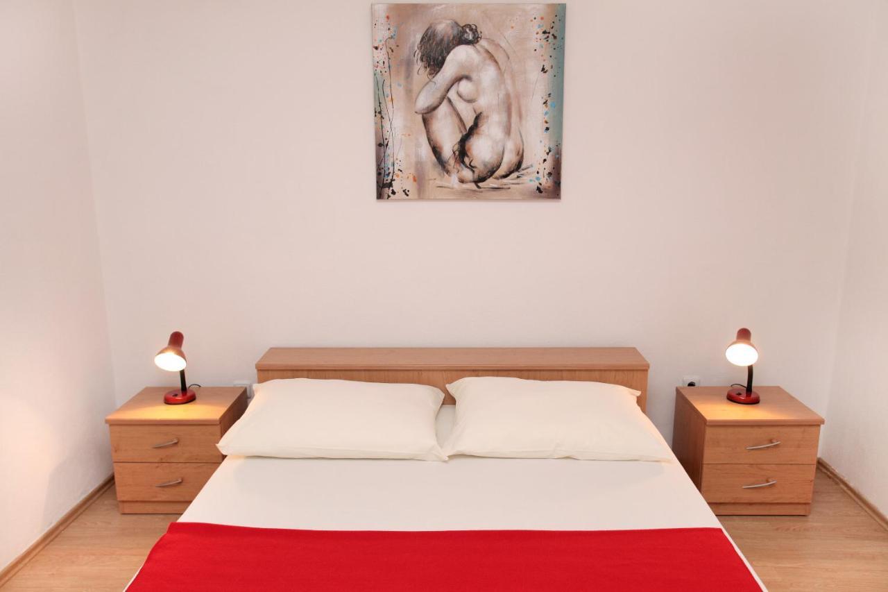Apartments Vaska Trogir Extérieur photo