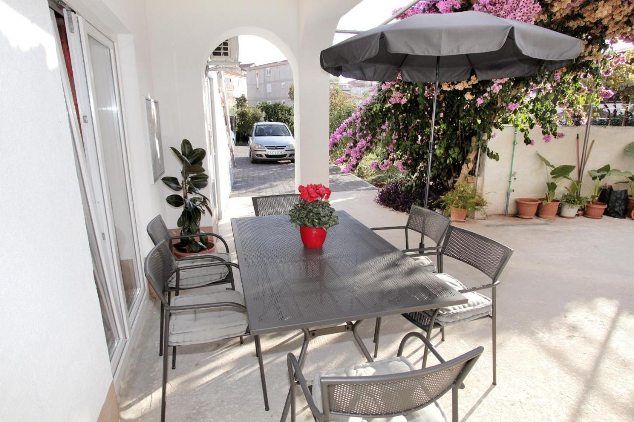 Apartments Vaska Trogir Extérieur photo